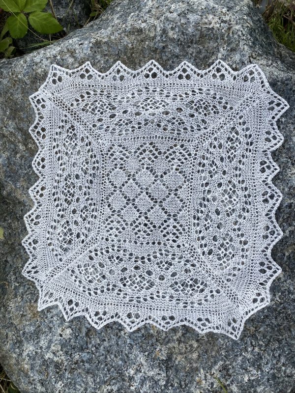 Mini Firth Fine Lace Shawl - Image 2