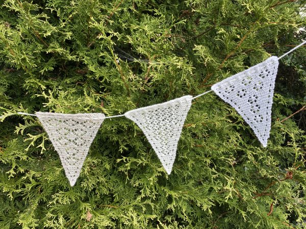 Shetland Lace Flags - Image 4